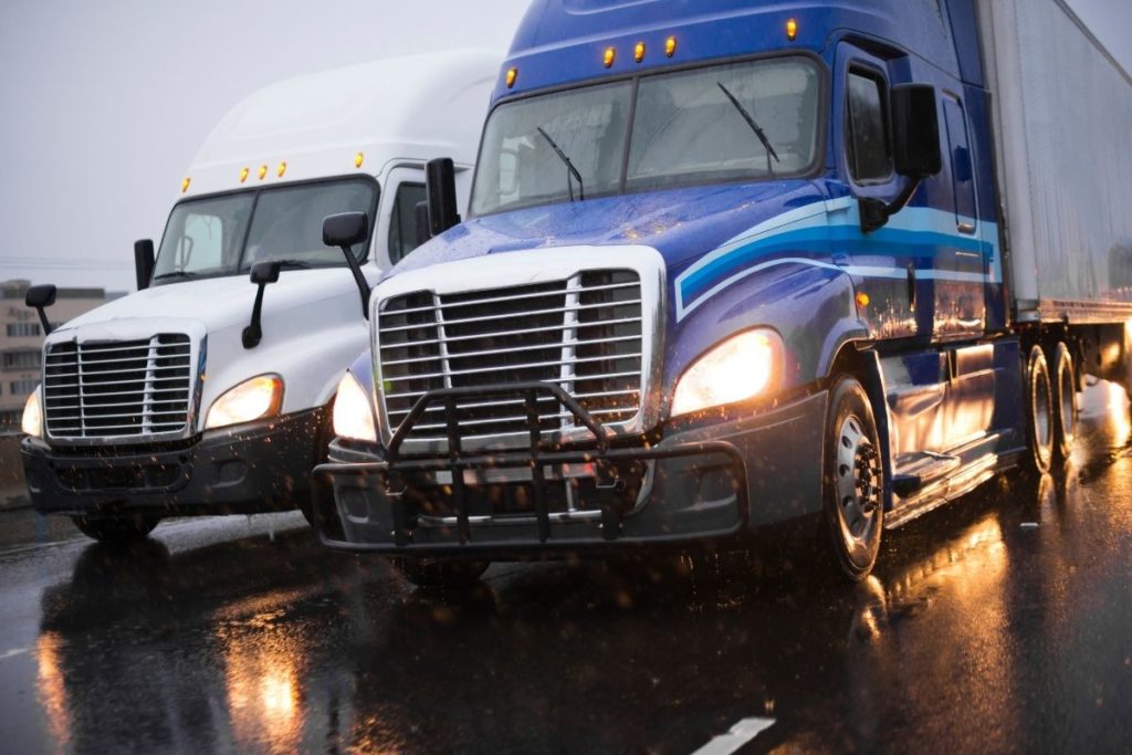 Best Navigation Tools for Commercial Truck Drivers